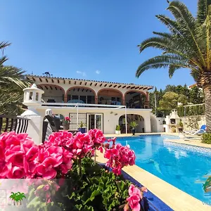 https://villa-delfin-3-apartements-4-bis-6-personen-in-l-alfs-del-pi.in-sardinia.net